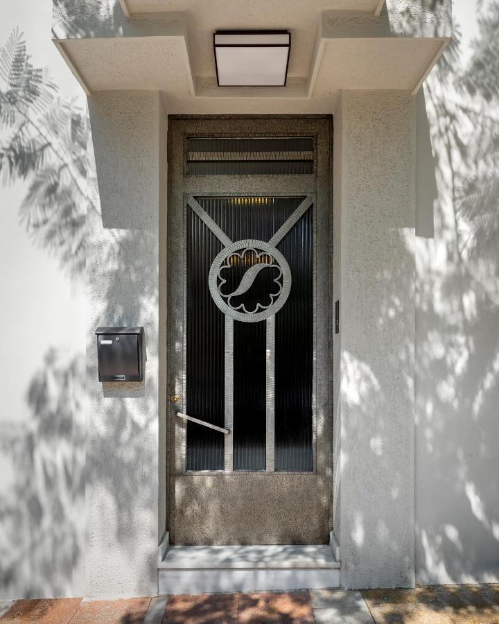 Villa Razi 1935 Лоутраки Экстерьер фото